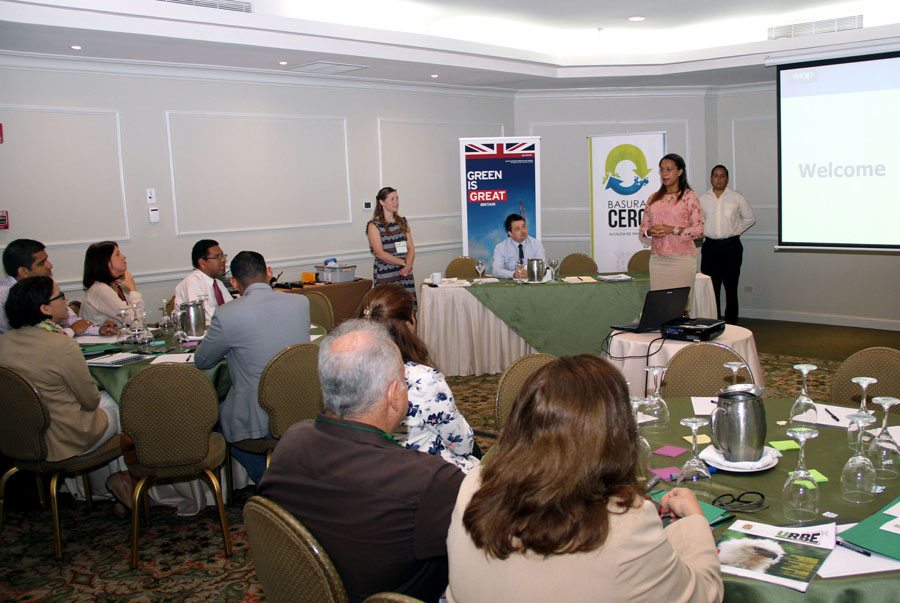 Taller y capacitación de manejo de desechos alimenticios en Programa Basura Cero.